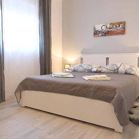 Apartment Karla 자다르 외부 사진